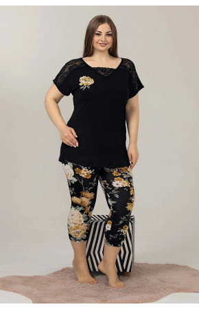 Siyah Renk ve Çiçek Desenli Lady 10588 Kadın Büyük Beden Kapri Pijama Takımı