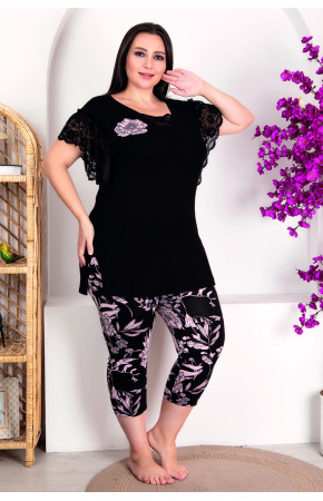 Siyah Renk ve Çiçek Desenli Lady 10690 Büyük Beden Kapri Pijama Takımı