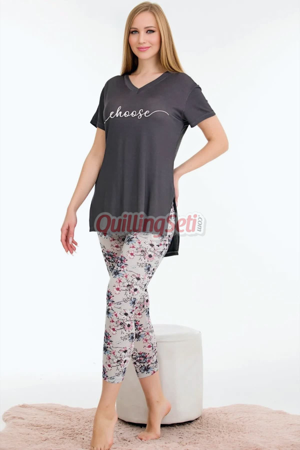 füme renk ve çiçek desenli pamuklu kadınların tercihi lady 12062 kapri ve taytlı lady pijama takımı, 8509990024659, lady pijama takımı, Lady