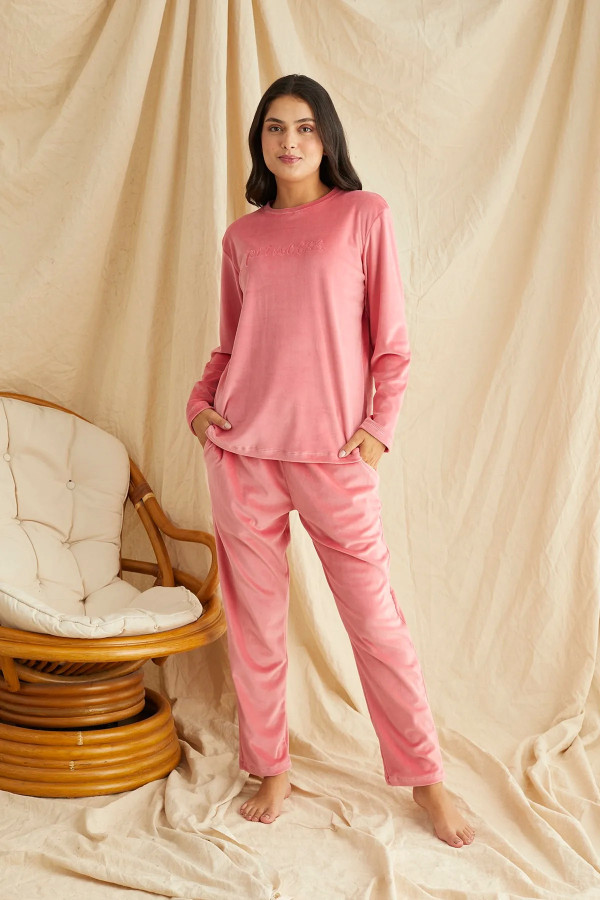 pembe renk kadife kumaş önü yazılı teknur 52027 uzun kol kadın pijama takımı, teknur-52027, teknur pijama takımı, Teknur