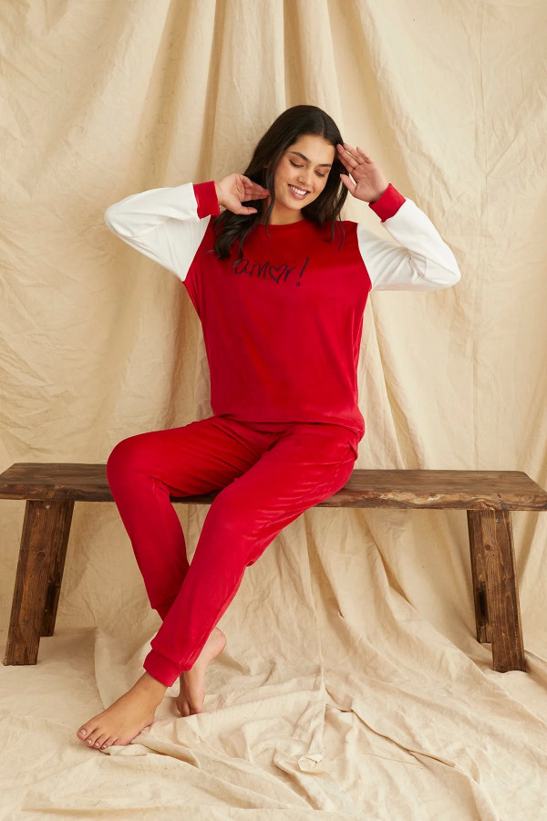 kırmızı renk kadife kumaş önü yazılı teknur 52054 uzun kol kadın pijama takımı, teknur-52054, teknur pijama takımı, Teknur