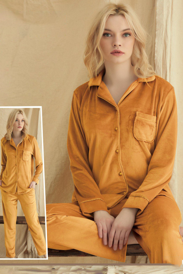 Kadın Sarı Renk Kadife Kumaş Teknur 52105 Uzun Kol Önden Düğmeli Pijama Takımı