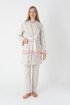 Bej Renkli Derin Patlı, Dantel Detaylı, Erdeniz 3452 Çiçek Desenli Sabahlıklı 3lü Lohusa Hamile Pijama Takımı